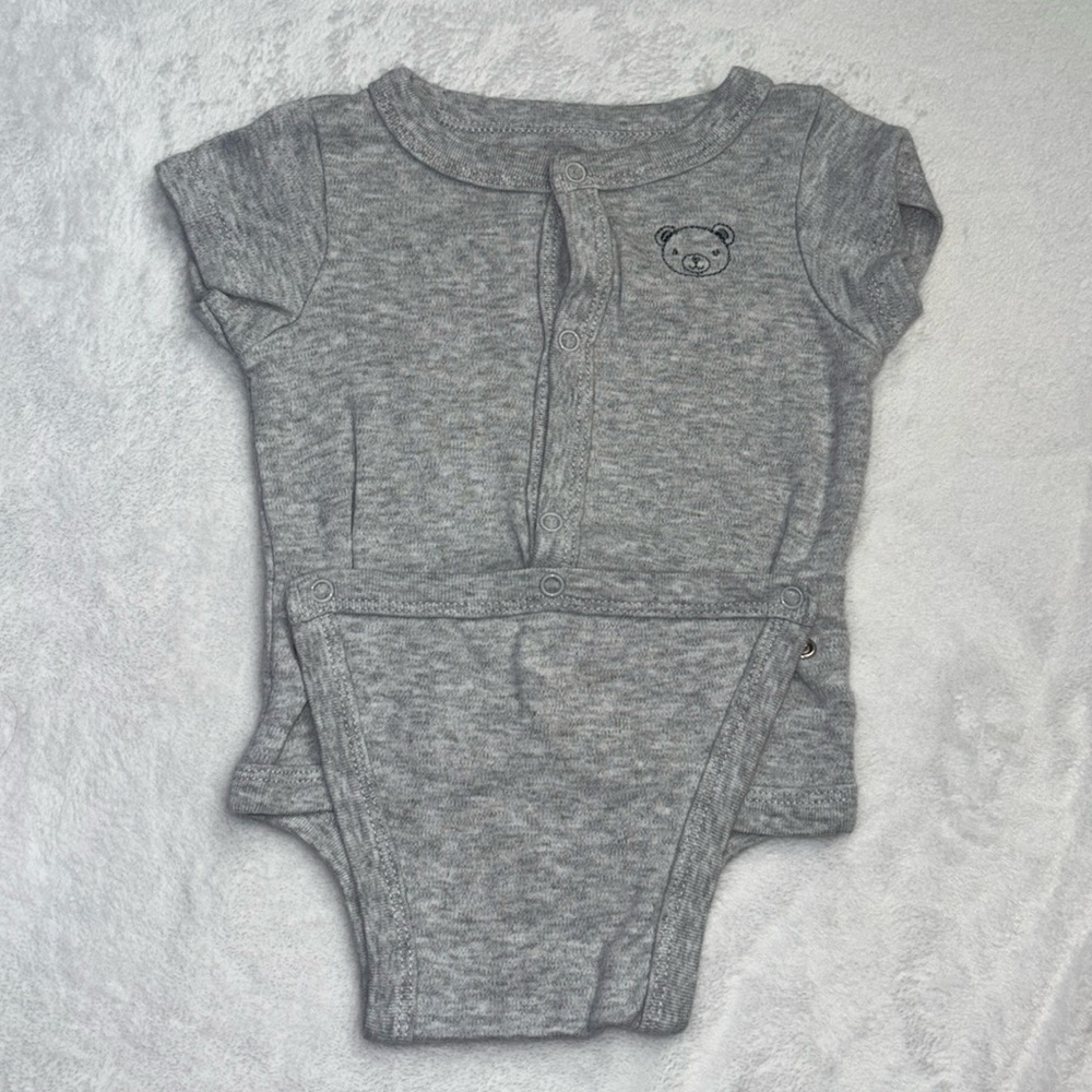 (3 for $10) koala kids gray 100% cotton bear bodysuit onesie gender neutral 🐻